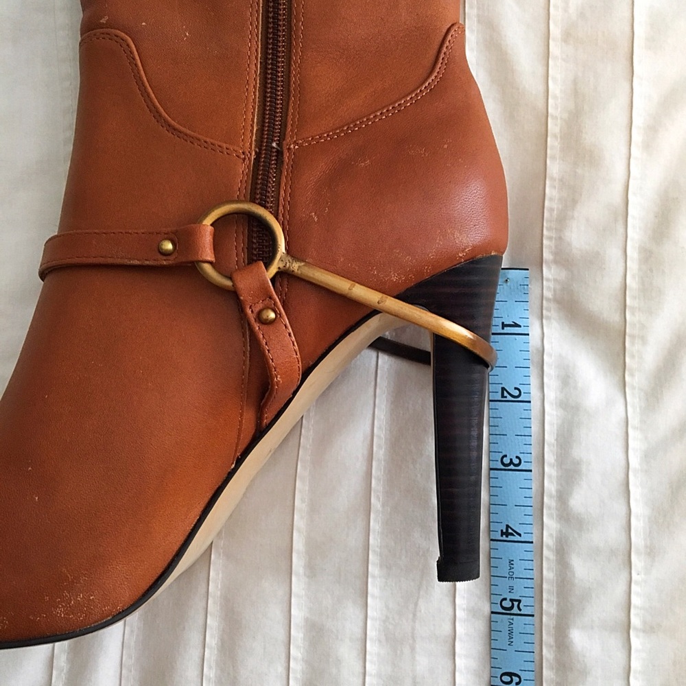 Isola women leather boots. - Picture 7 of 8